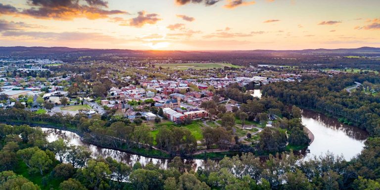 Innovative nurse-led clinics boost healthcare access in regional Australia Innovative nurse-led clinics boost healthcare access in regional Australia