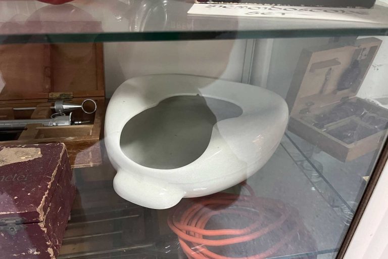 A white porcelain bedpan found at Osborne Park Hospital. A white porcelain bedpan found at Osborne Park Hospital.